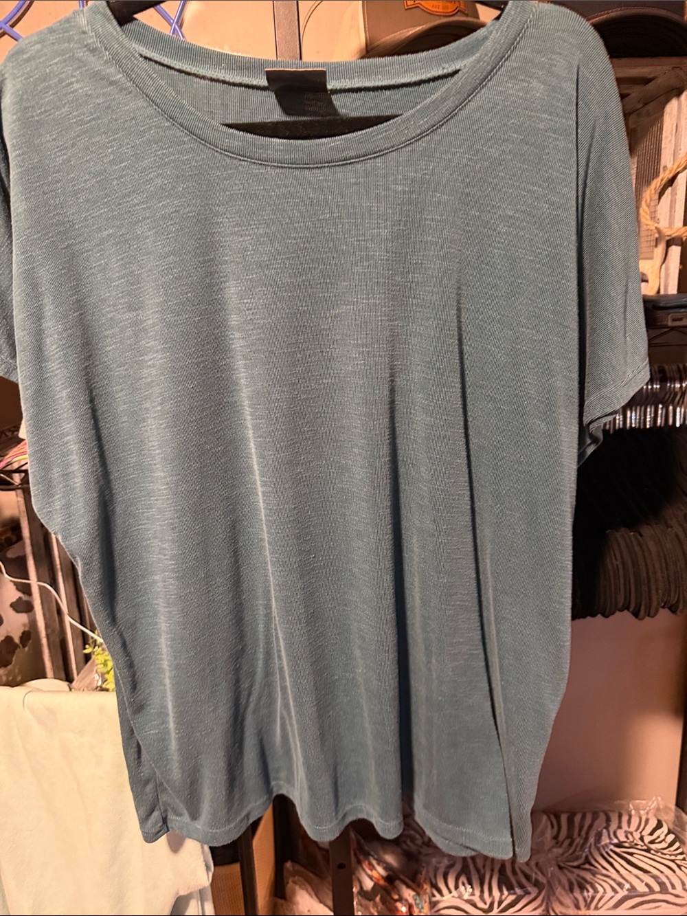 32 Degrees Teal Green Short Sleeve Scoop Neck Tee